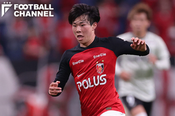 浦和レッズに所属する早川隼平