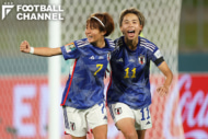 FIFA女子ワールドカップ オーストラリア&ニュージーランド2023・グループC第1節、ザンビア女子代表戦で3点目を喜ぶ左：宮澤ひなた、右：田中美南