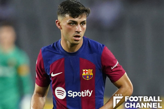 バルセロナに所属するペドリ