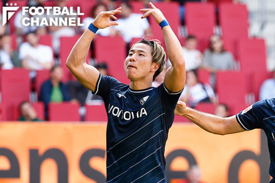 ブンデスリーガ第3節、アウクスブルク戦でスーパーゴールを決めた浅野拓磨