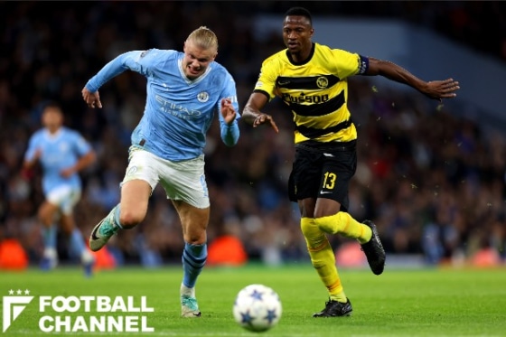 ハーランド（左）とアリ・カマラ