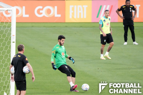 ブラジル代表の練習に参加したGKマテウス