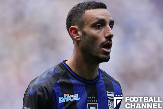 ガンバ大阪のネタ・ラヴィ