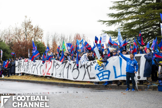 富山県総合運動公園陸上競技場を本拠地とするカターレ富山