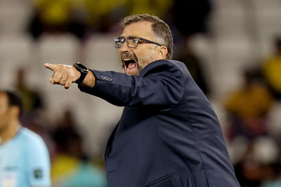 バーレーン代表のフアン・アントニオ・ピッツィ監督