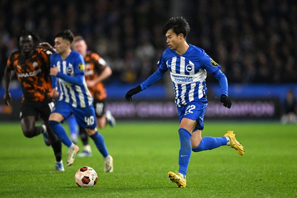 サッカー日本代表MF三笘薫