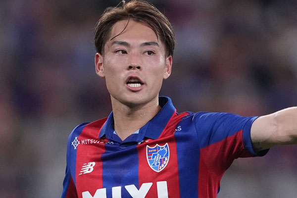 浦和レッズの渡邊凌磨