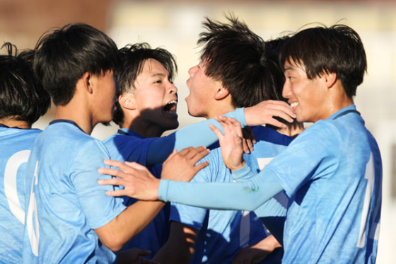 近江高校サッカー部