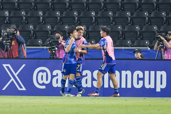 サッカーU-23日本代表MF川﨑颯太