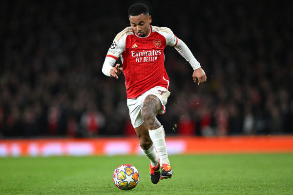 ベンゲル元監督、古巣アーセナルのストライカーがゴールを決められない