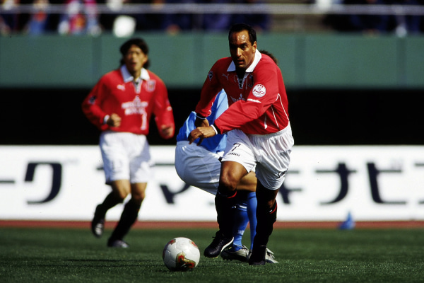 元浦和レッズFWのエジムンド