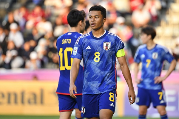 サッカーU-23日本代表MF藤田譲瑠チマ