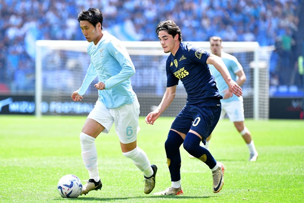 日本代表MF鎌田大地