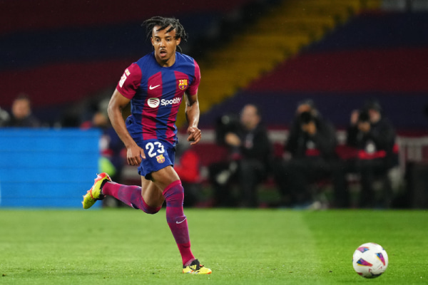 バルセロナのジュール・クンデ