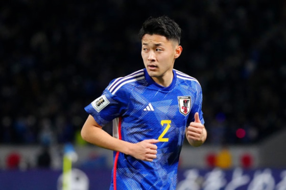 サッカー日本代表DF菅原由勢