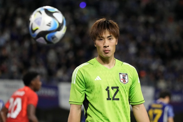 サッカー日本代表GK大迫敬介