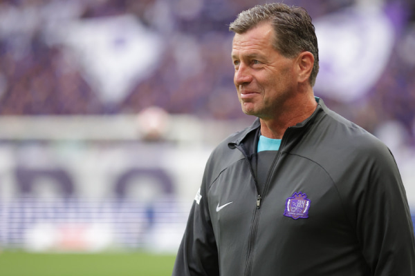 サンフレッチェ広島を率いるミヒャエル・スキッベ監督