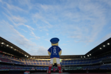 日産スタジアム