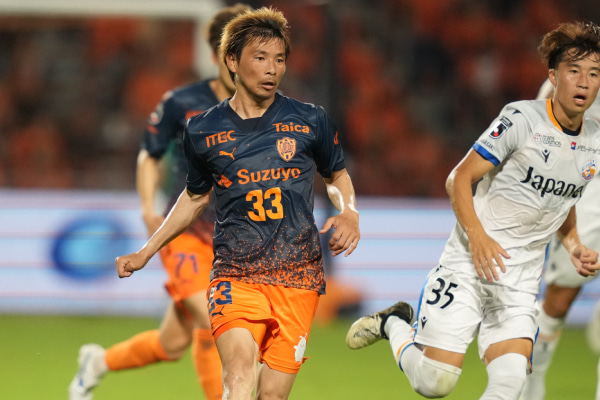 清水エスパルスのMF乾貴士