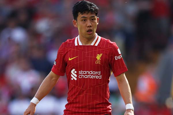 リバプールMF遠藤航