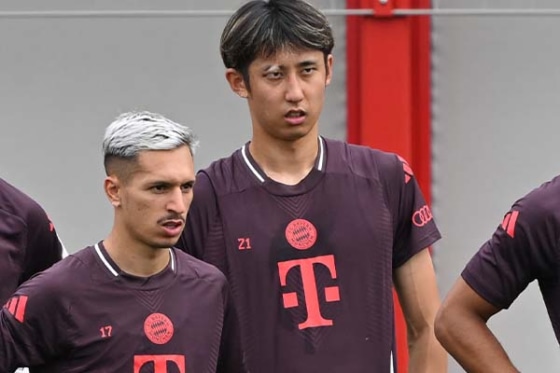 サッカー日本代表DF伊藤洋輝