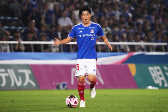 【山根陸着用】 横浜Fマリノス ハーフジップジャージ 山根陸着用】 横浜Fマリノス ハーフジップジャージ 山根陸着用】 横浜F