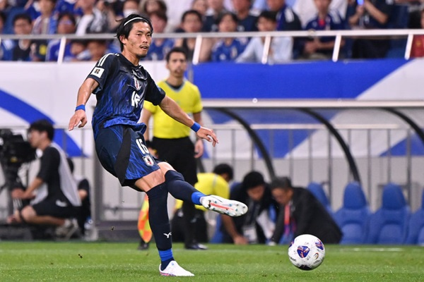 サッカー日本代表DF町田浩樹