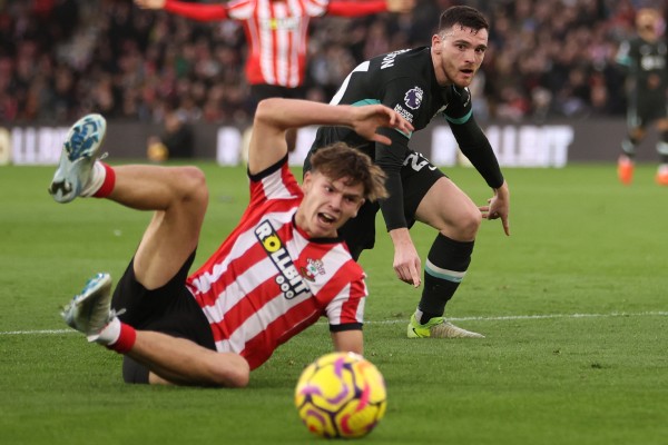 リバプールは今季最低レベルだった…。とくに酷かったロバートソン