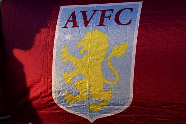 アストン・ヴィラのエンブレム