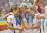 アメリカの女子サッカー元代表で歴史的名選手　アビー・ワンバック