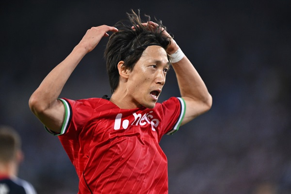 ハノーファー96所属DF室屋成