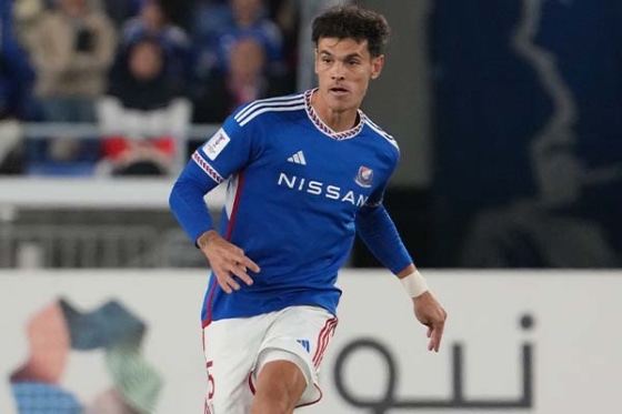 横浜Ｆマリノス　オールウェザージャケット 横浜F・マリノス オールウェザージャケット 《25FPプレマッチ》 2XL