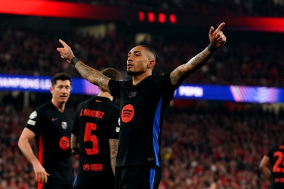 バルセロナは10人でも強かった。圧倒的劣勢から先勝。サッカー日本代表