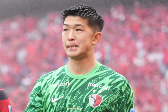 J1新記録のホーム26戦無敗達成も、鹿島アントラーズGK早川友基は「自分