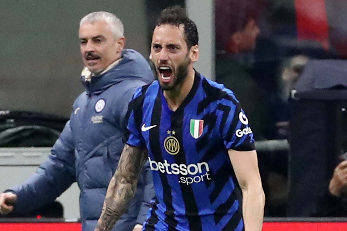 インテルに所属するサッカートルコ代表MFハカン・チャルハノール