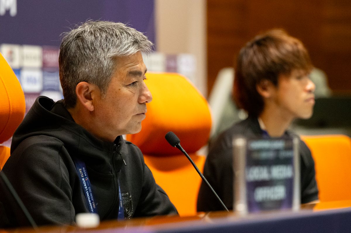 川崎フロンターレ　長谷部茂利監督＆橘田健人
