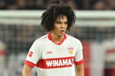 VfBシュトゥットガルトに所属する21歳のDFチェイス・アンリ