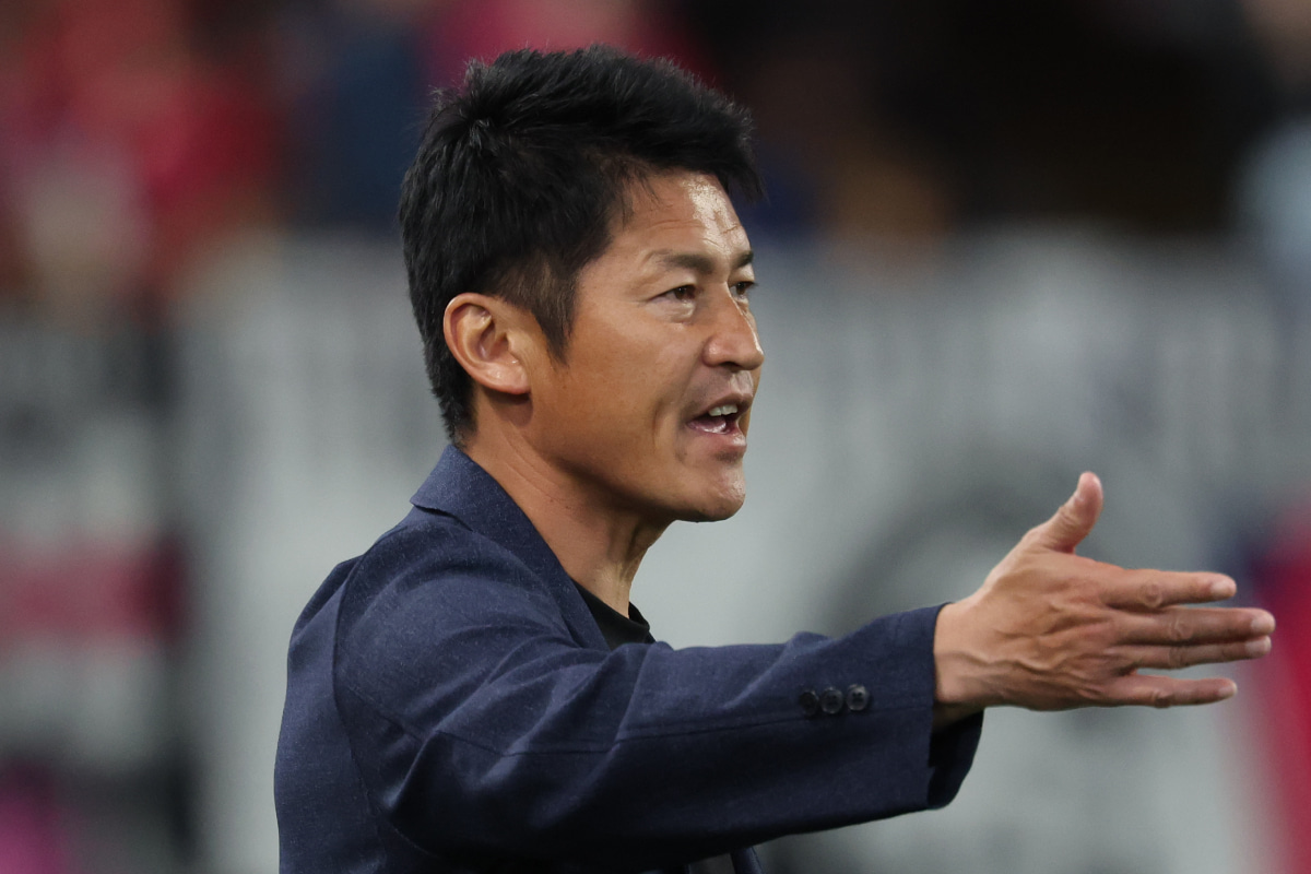 ヴィッセル神戸　2025シーズン　吉田孝行監督　30周年記念ユニ　Lサイズ HAPPY BIRTHDAY／ 本日3月14日は、吉田孝行監督の47歳のお誕生日