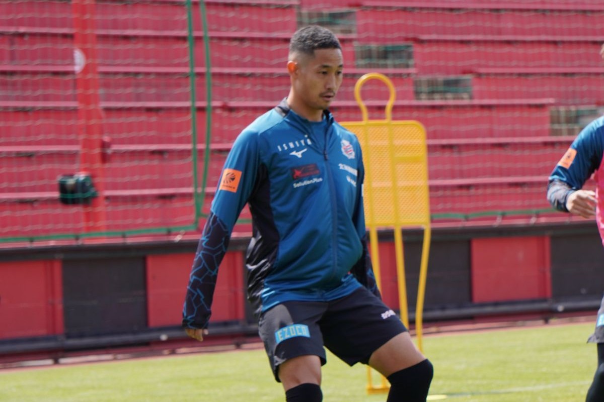 北海道コンサドーレ札幌　青木亮太