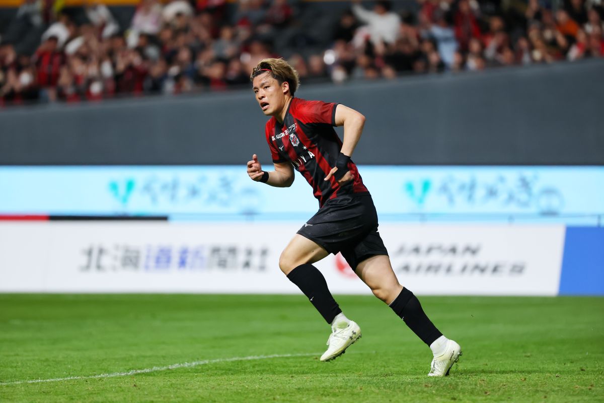 北海道コンサドーレ札幌
家泉怜依