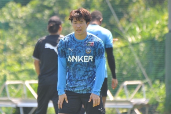 非売品 山田新 アクリルスタンド 川崎フロンターレ 非売品 山田新 アクリルスタンド 川崎フロンターレ 非売品 山田新