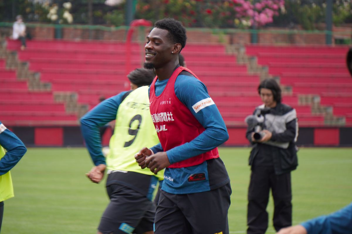 北海道コンサドーレ札幌　アマドゥ・バカヨコ