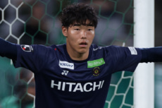 柏レイソル、小島亨介