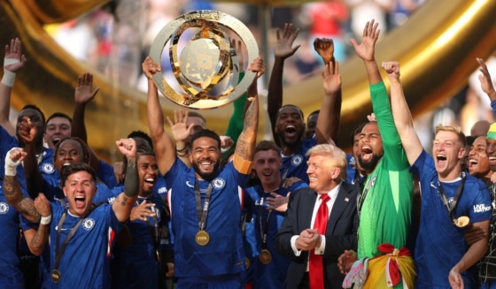 チェルシーが導き出した最強PSGの攻略法。作者はマレスカ。哲学を捨て