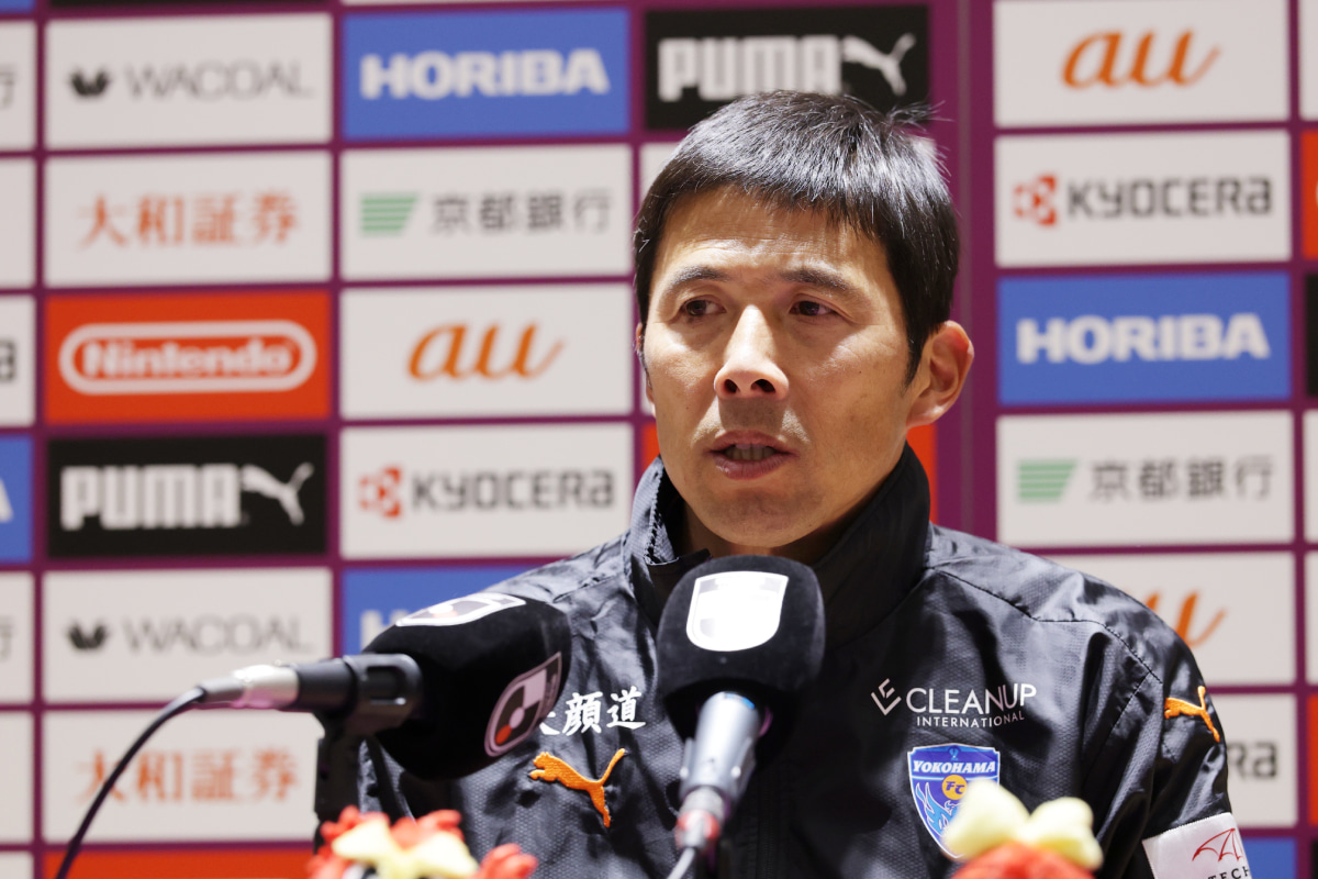 横浜FCの四方田修平監督