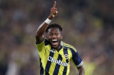 フェネルバフチェMFフレッジ