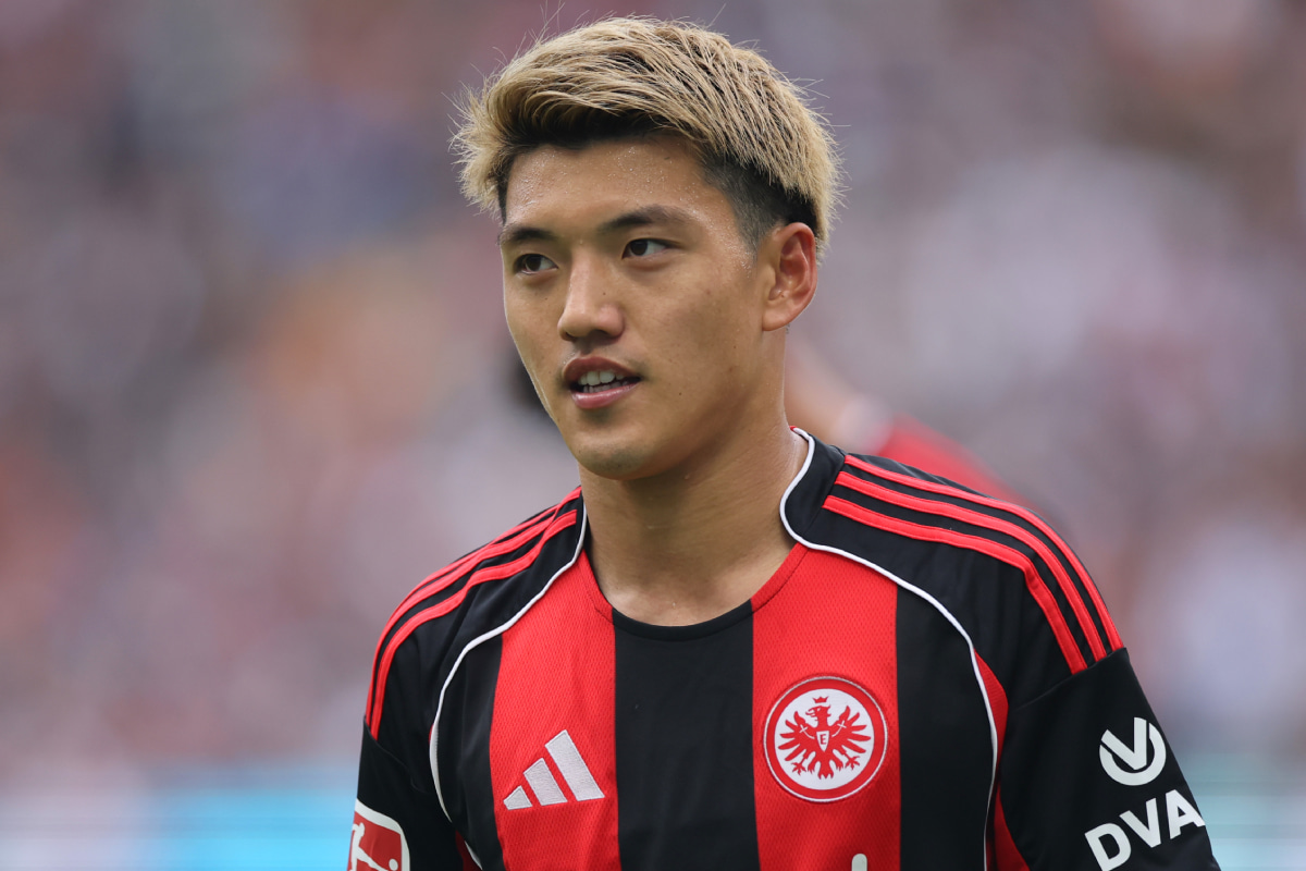 フランクフルトの堂安律