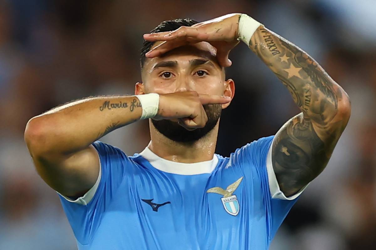 ラツィオのバレンティン・カステジャーノス