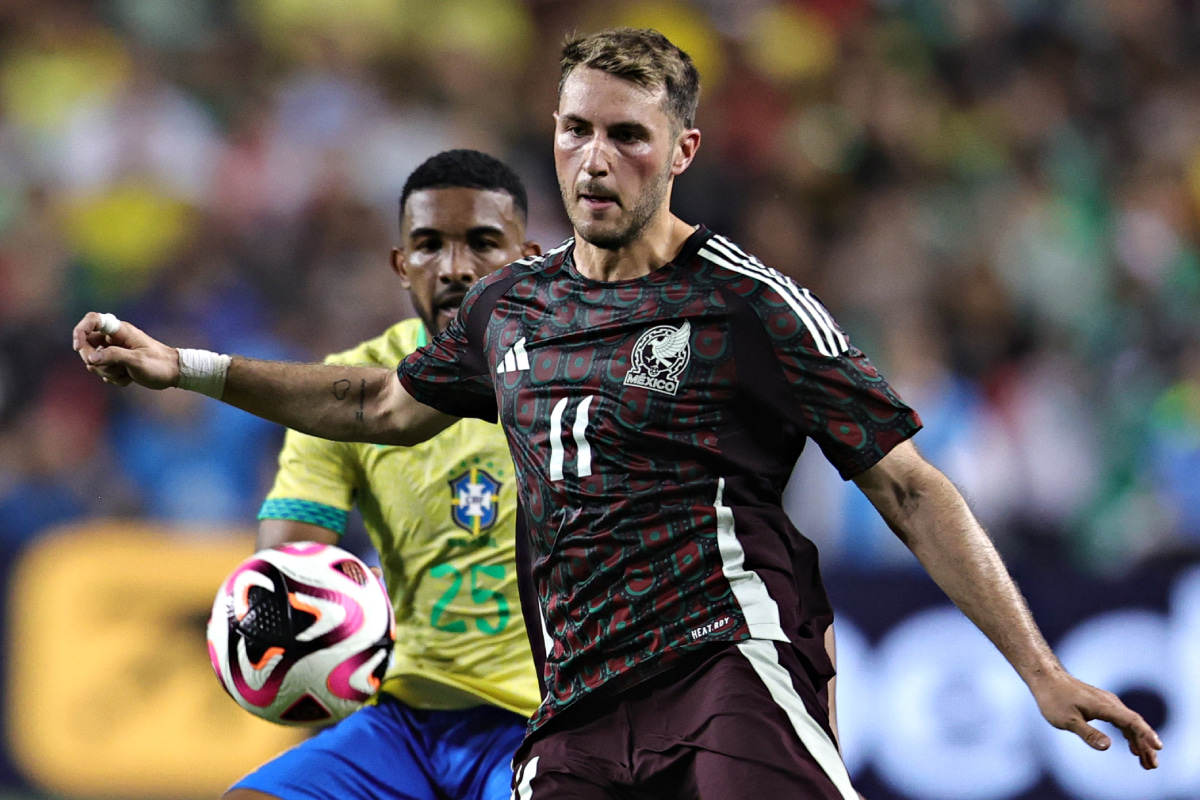 メキシコ代表、サンティアゴ・ヒメネス