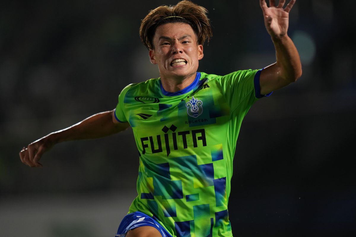 湘南ベルマーレ　二田理央